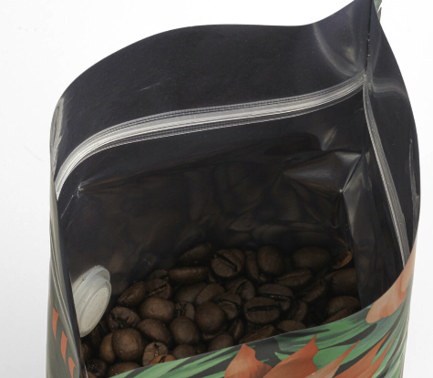 Doypacks para snacks y café con marca
