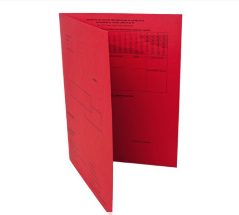 Detalle de carpeta administrativa personalizada con logotipo