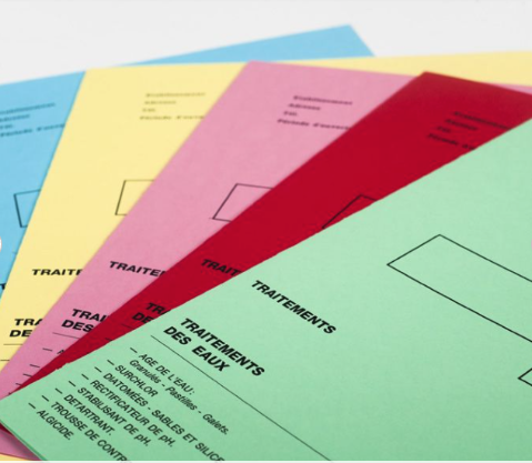 Carpetas administrativas en diferentes colores corporativos