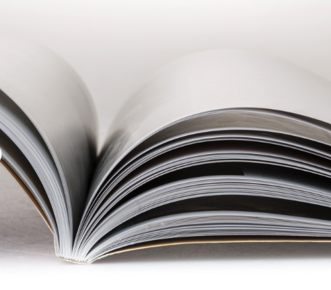 Cubiertas de catálogo encolado con acabado plastificado