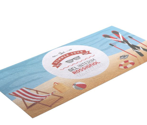 Detalle de textura madera en flyer impreso