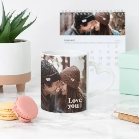 taza con mango de corazón
