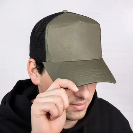 Gorra con rejilla personalizable